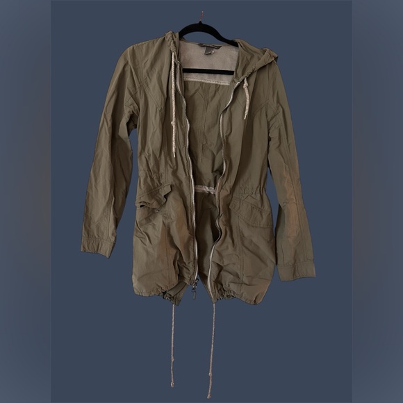 Eddie Bauer Jackets & Blazers - Green Eddie Bauer Hooded Rain Jacket